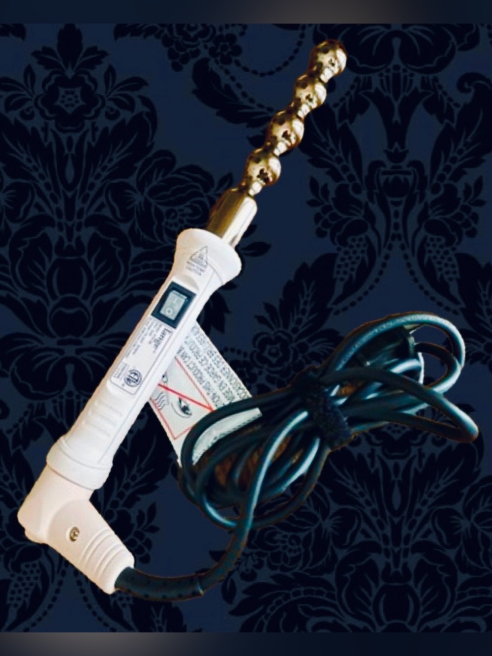 L’ange Le Perle Titanium Bubble Wand Curling Iron in Blush Pink